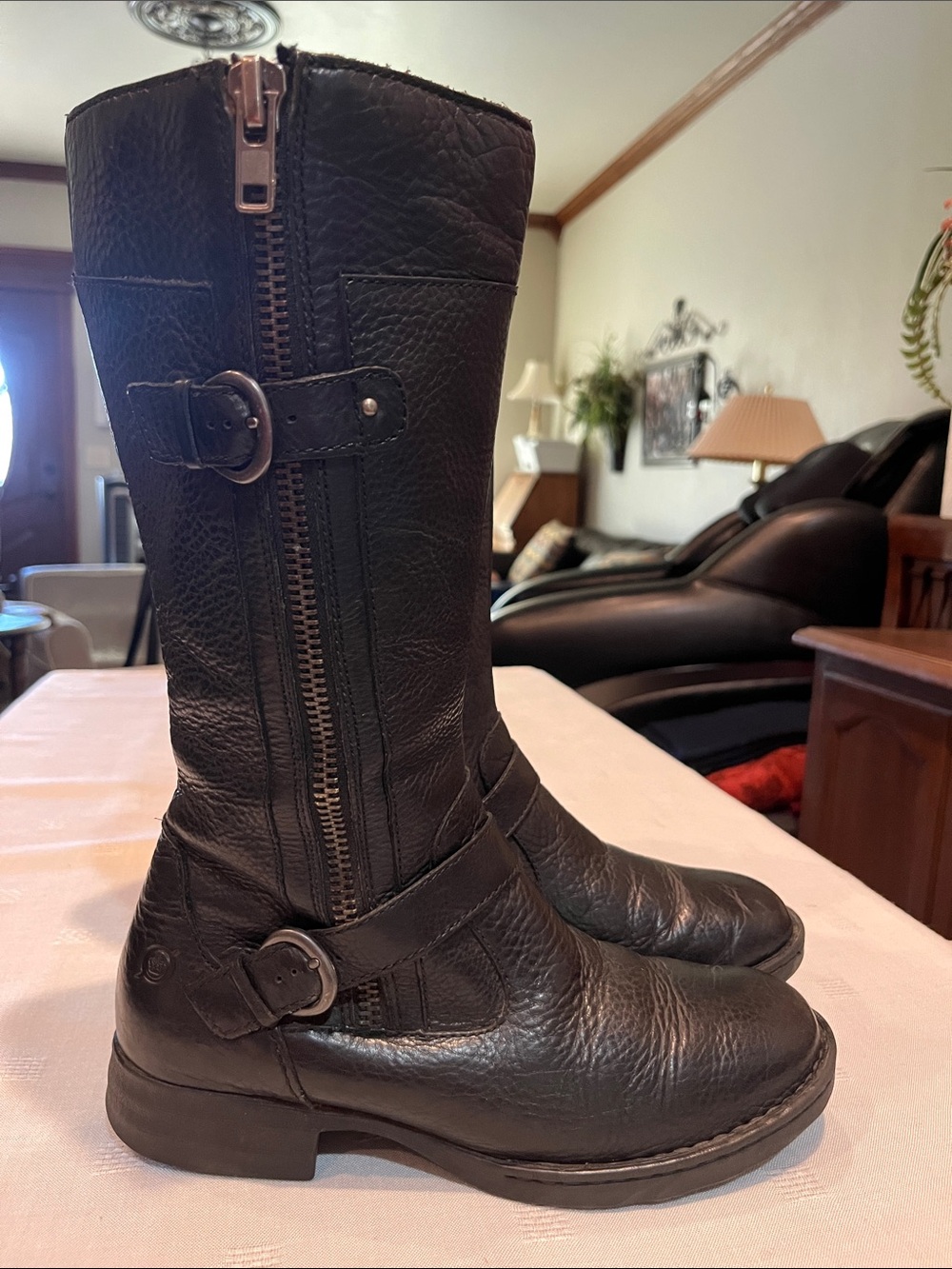 Born Kendall Black Leather Biker Boot size 8 women’s - Picture 2 of 11